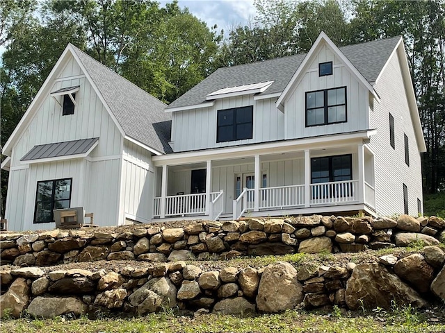 modern farmhouse with covered porch