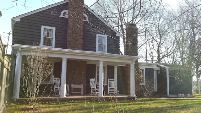 view of front of home with covered porch