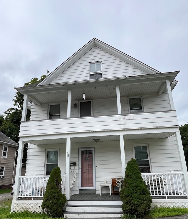 view of front facade featuring covered porch