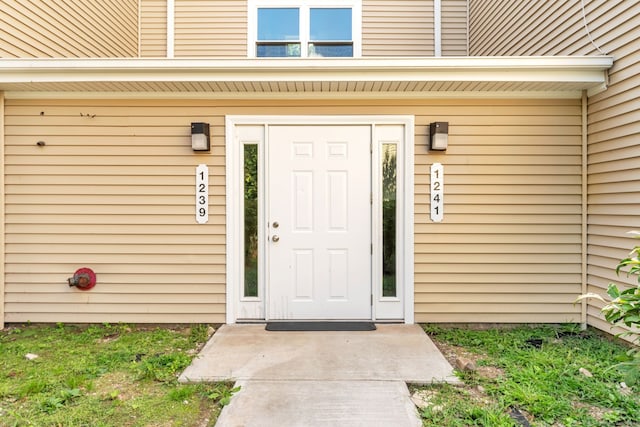 view of property entrance