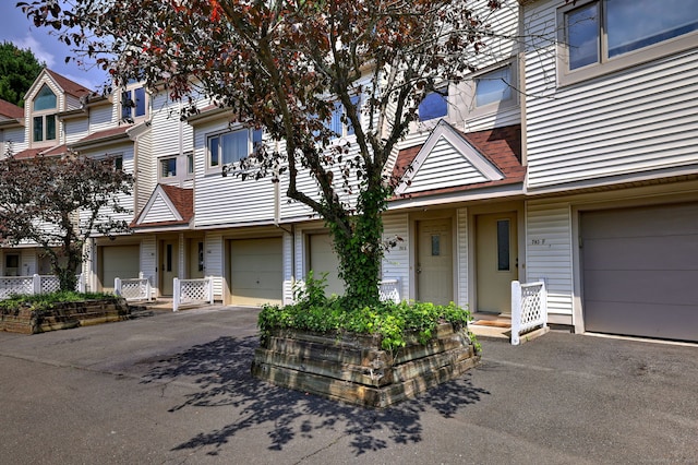 793 W Main St Apt E, Meriden, CT 06451 - photo 3