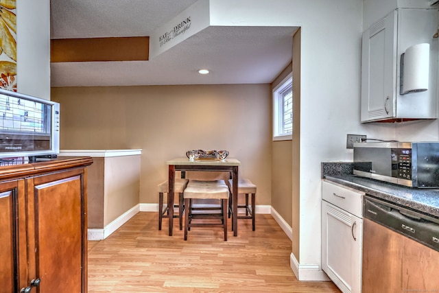 793 W Main St Apt E, Meriden, CT 06451 - photo 17