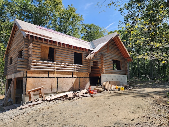 view of home's exterior