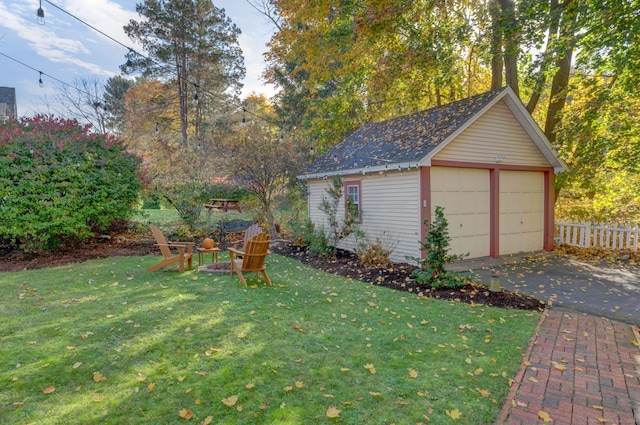 detached garage with fence