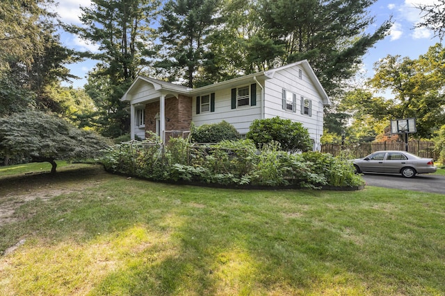110 William St, Norwalk, CT 06851 - view of front of house