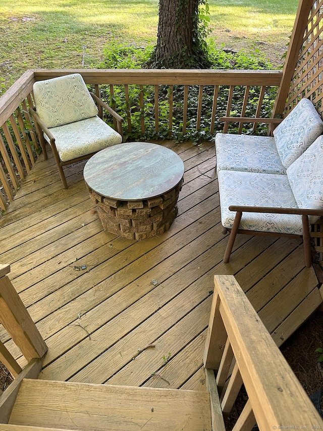 110 William St, Norwalk, CT 06851 - view of wooden deck