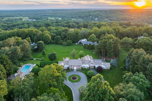 view of aerial view at dusk