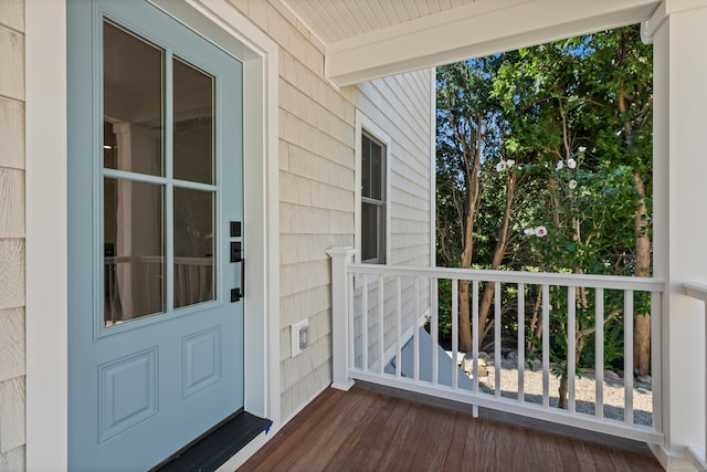 view of property entrance