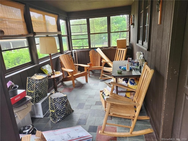 sunroom / solarium with a healthy amount of sunlight