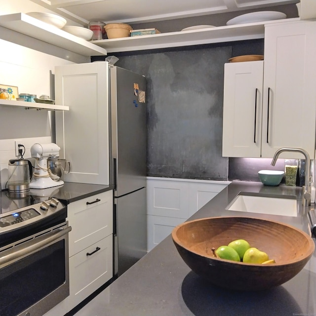 100 York St Unit 7A, New Haven, CT 06511 - kitchen featuring stainless steel electric stove, dark countertops, white cabinets, open shelves, and decorative backsplash