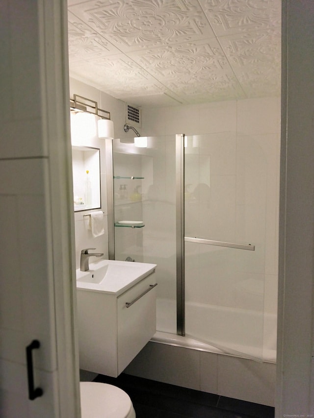 100 York St Unit 7A, New Haven, CT 06511 - bathroom with a shower with door and vanity