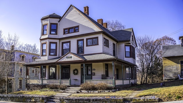 victorian home with covered porch