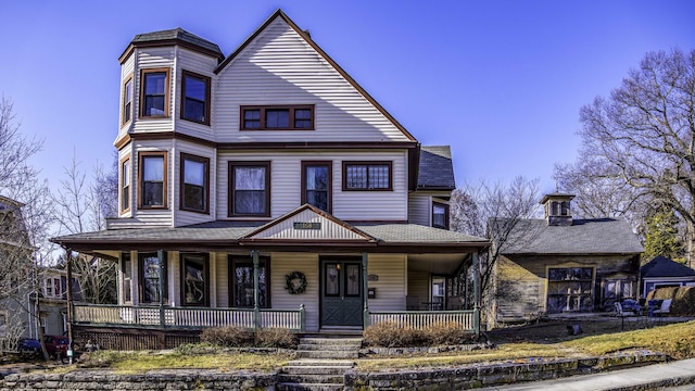 view of front of house featuring a porch