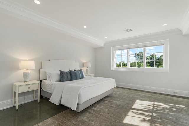 29 Rogues Rdg, Weston, CT 06883 - bedroom with crown molding, baseboards, and recessed lighting