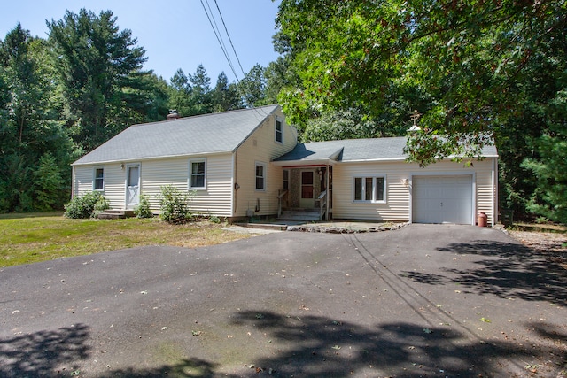 view of front facade with a garage