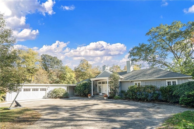 view of front of house featuring a garage