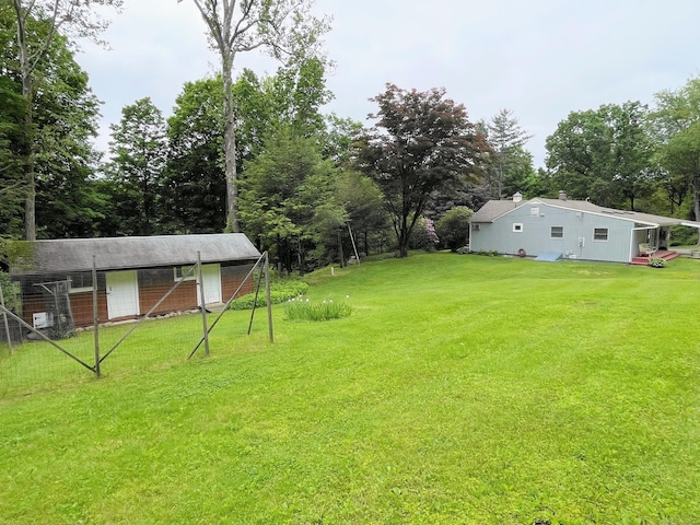 25 Old Middle Rd, Brookfield, CT 06804 - view of grassy yard featuring view of wooded area