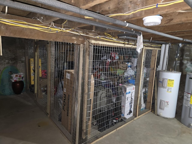218 Oak Ave, Torrington, CT 06790 - unfinished below grade area featuring water heater