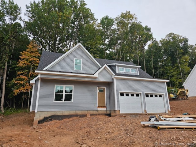 view of front facade featuring a garage