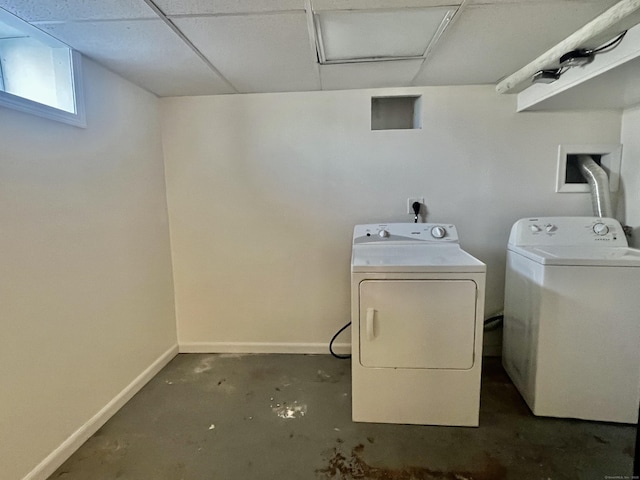 14 Bayview Pl, West Haven, CT 06516 - washroom with baseboards and washing machine and dryer
