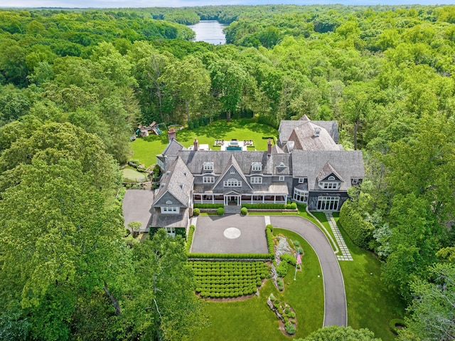 9 Cowdray Park Dr, Greenwich, CT 06831 - birds eye view of property featuring a view of trees