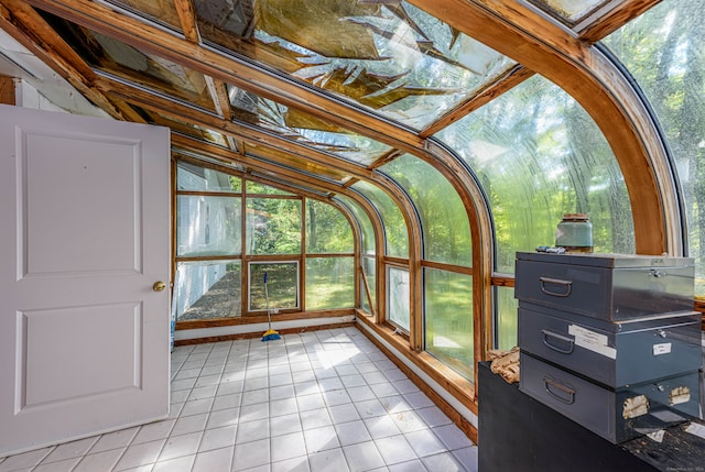 view of unfurnished sunroom