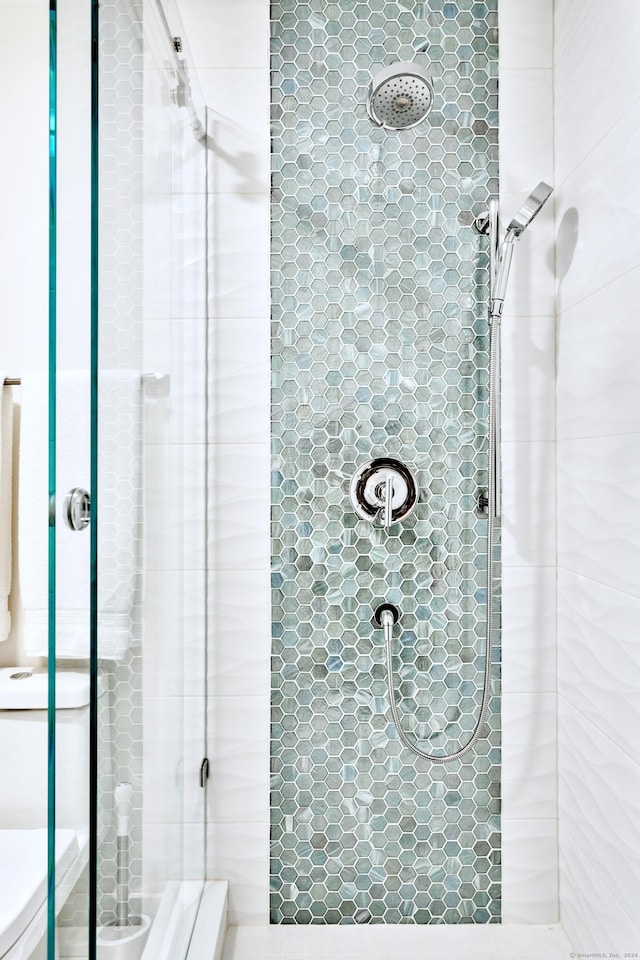 82 Thimble Island Rd, Branford, CT 06405 - bathroom featuring a stall shower