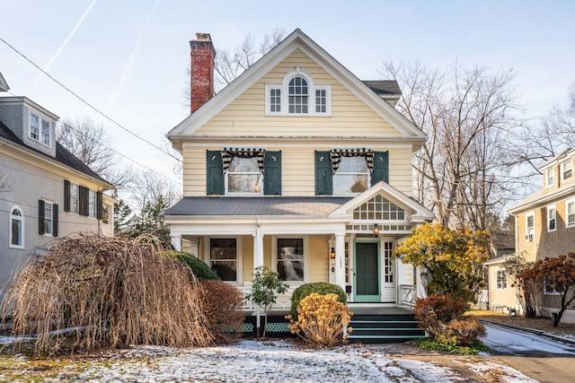 view of front of house