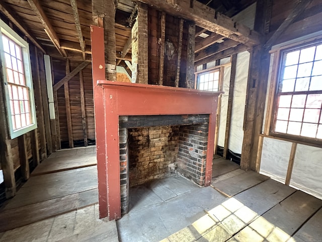 27 Middle Quarter Rd, Woodbury, CT 06798 - view of unfurnished living room