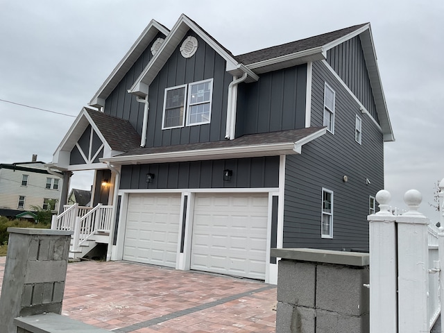 view of front of house featuring a garage