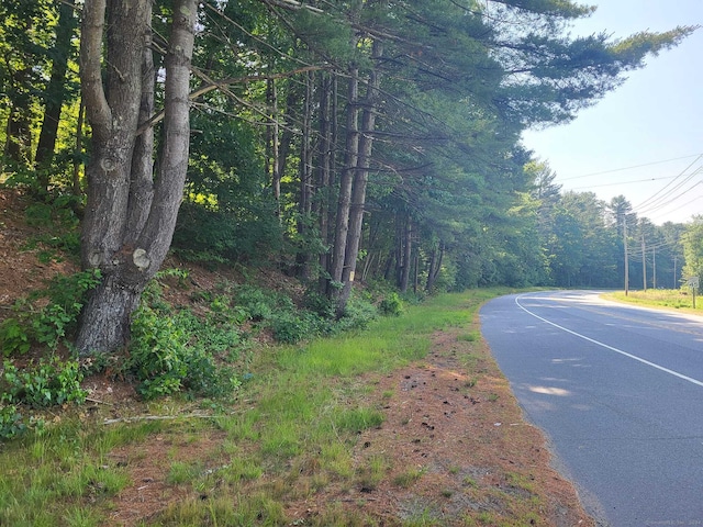 000 River Rd, Willington, CT 06279