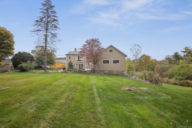 66 Artillery Rd, Middlebury, CT 06762 - view of grassy yard
