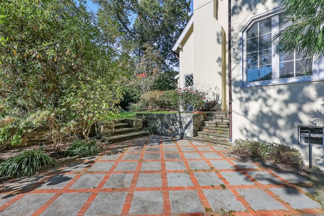 147 Old Church Rd, Greenwich, CT 06830 - view of patio