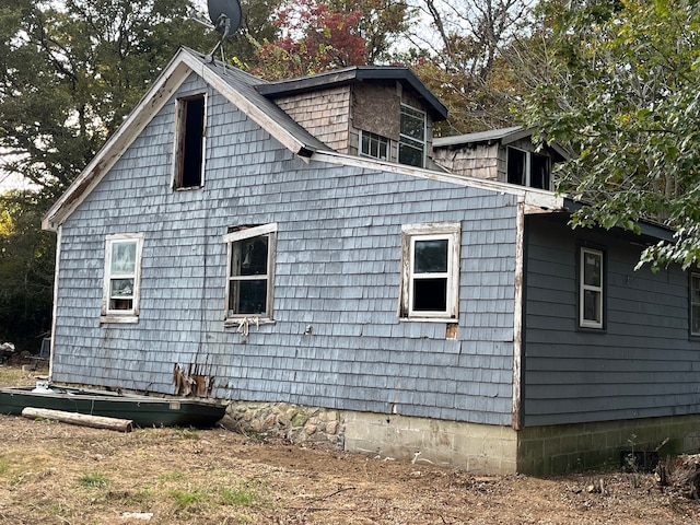 view of property exterior