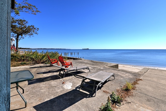 134 Shorefront St, Milford, CT 06460 - photo 2