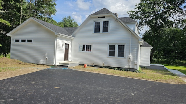 107 N Hollow Rd, Hartland, CT 06027 - view of front of property featuring a shingled roof