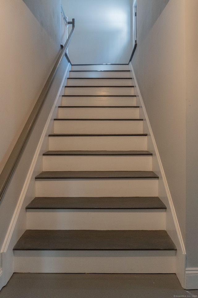 107 N Hollow Rd, Hartland, CT 06027 - view of stairs