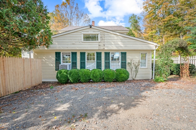 view of front of home