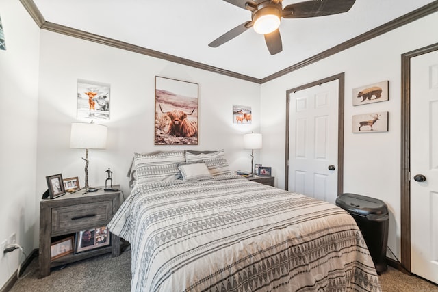 bedroom featuring light carpet, ornamental molding, and ceiling fan