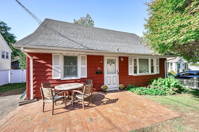 view of front facade featuring a patio