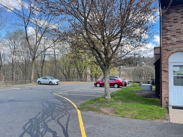 35 Mountain Village Rd Unit 8, Waterbury, CT 06706 - view of asphalt road