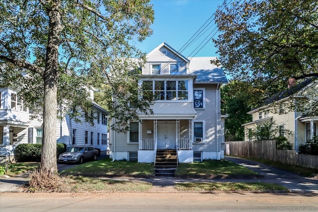 view of front of house