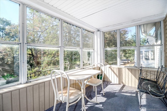 view of sunroom / solarium