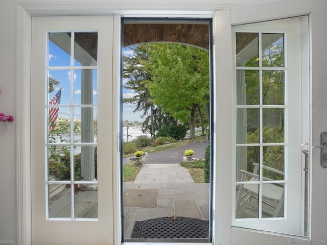 201 Shore Rd, Greenwich, CT 06830 - entryway with plenty of natural light