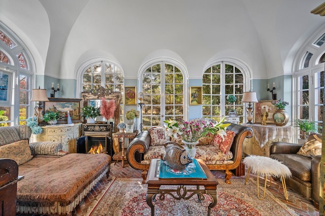 sunroom / solarium with lofted ceiling