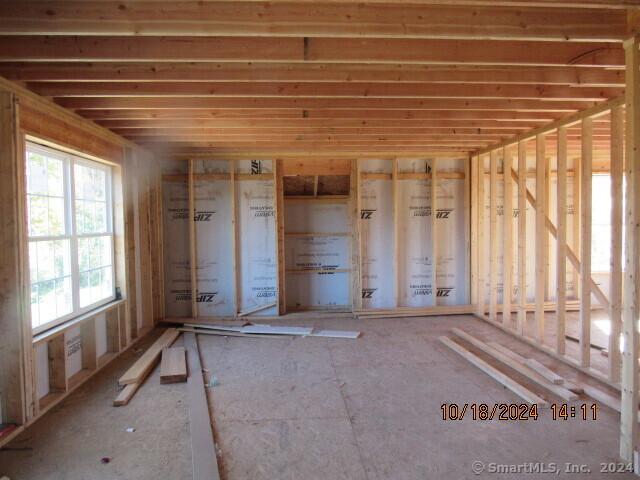 view of miscellaneous room