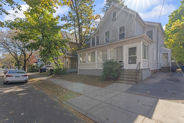 view of front of home