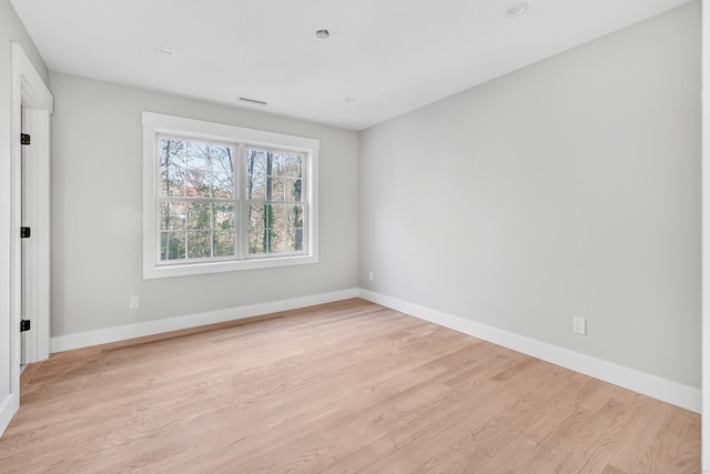 empty room featuring light hardwood / wood-style flooring