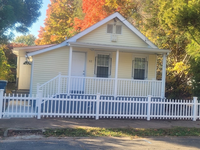 view of front of house with covered porch