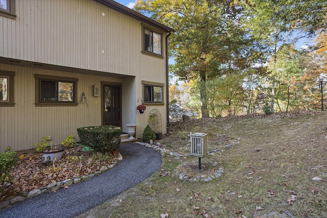 view of entrance to property